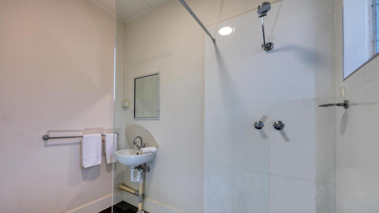 Cowra Motor Inn Buitenkant foto
